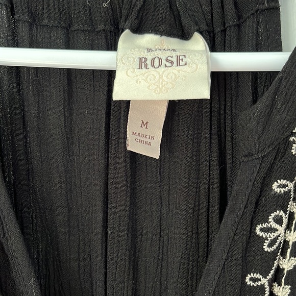 Black dress - Picture 5 of 6